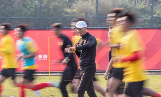 日本一区二区三区视频免费看